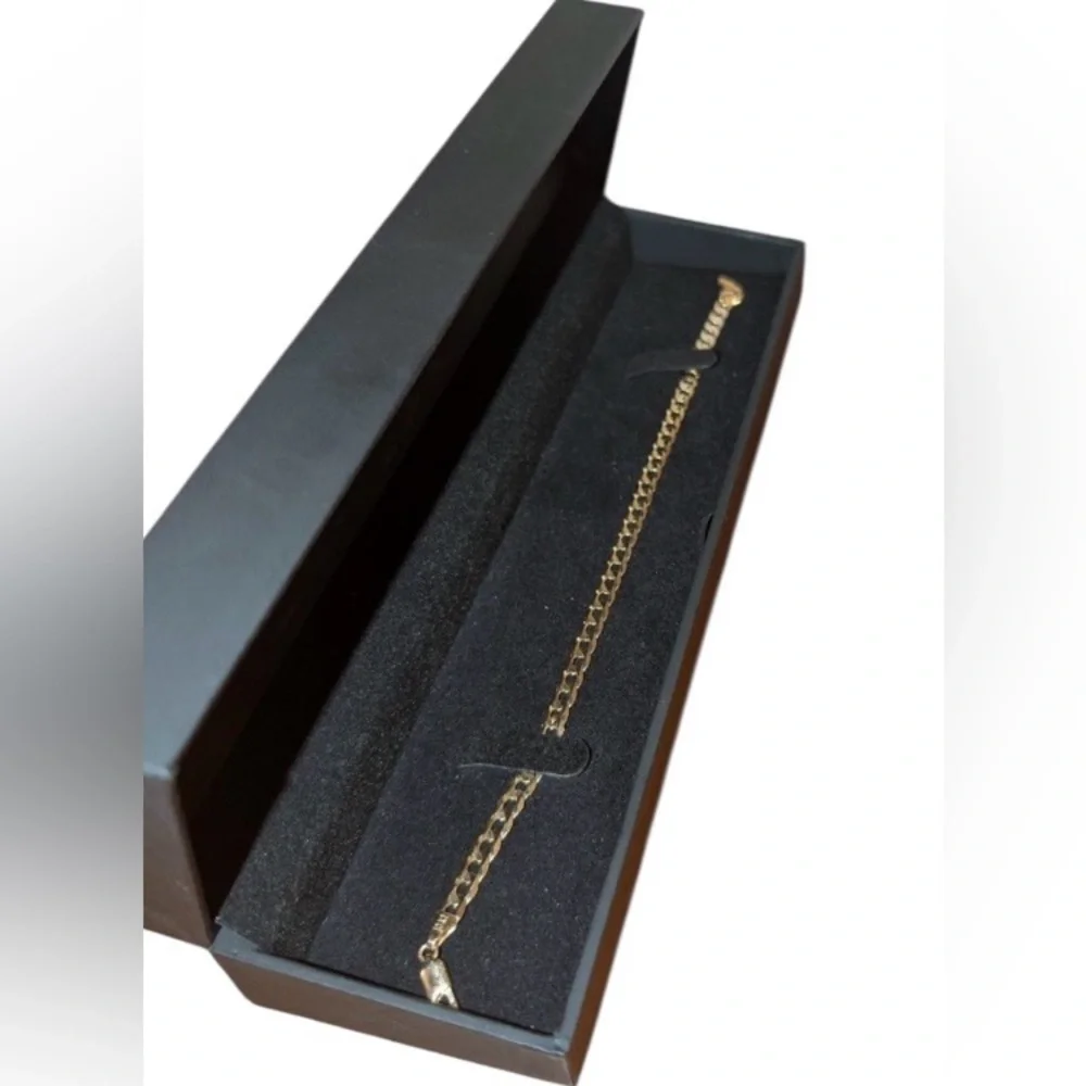 10k Gold Curb Chain Bracelet In Original Box
